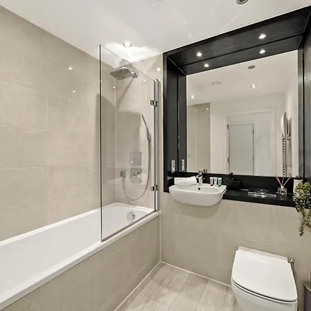 Modern 2 Bed Apartment By Station Square Cambridge  Exterior photo