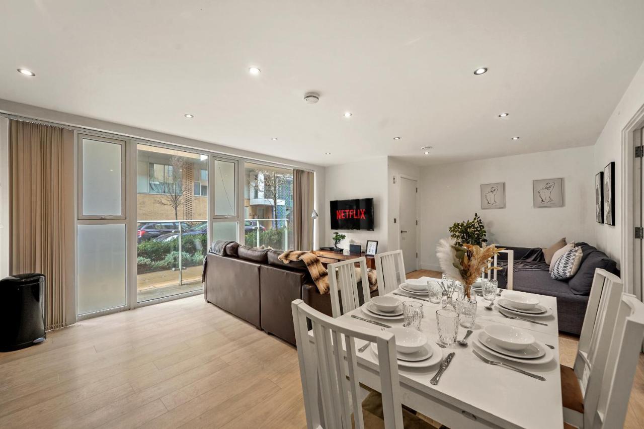 Modern 2 Bed By Station Square * Cambridge (Cambridgeshire)